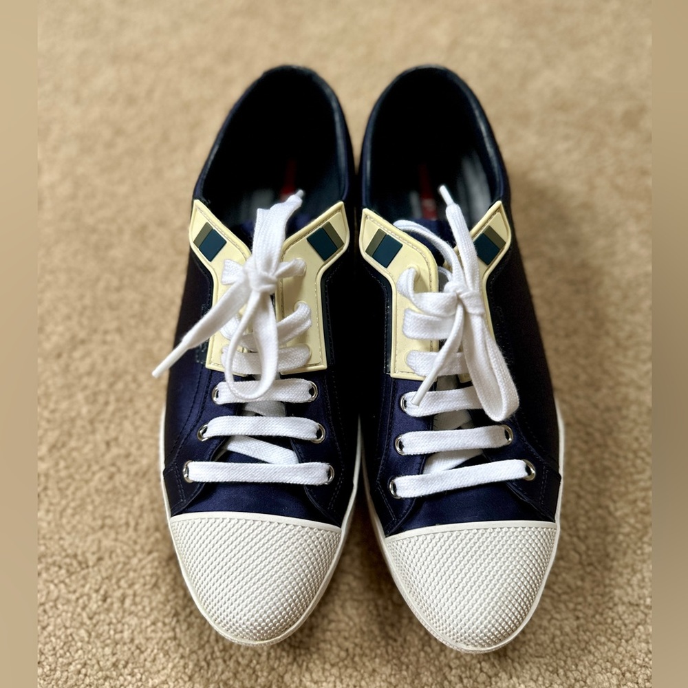 PRADA Sport Calzature Donna Blue
Satin Women's Sneakers Size 38.5 - Picture 5 of 7
